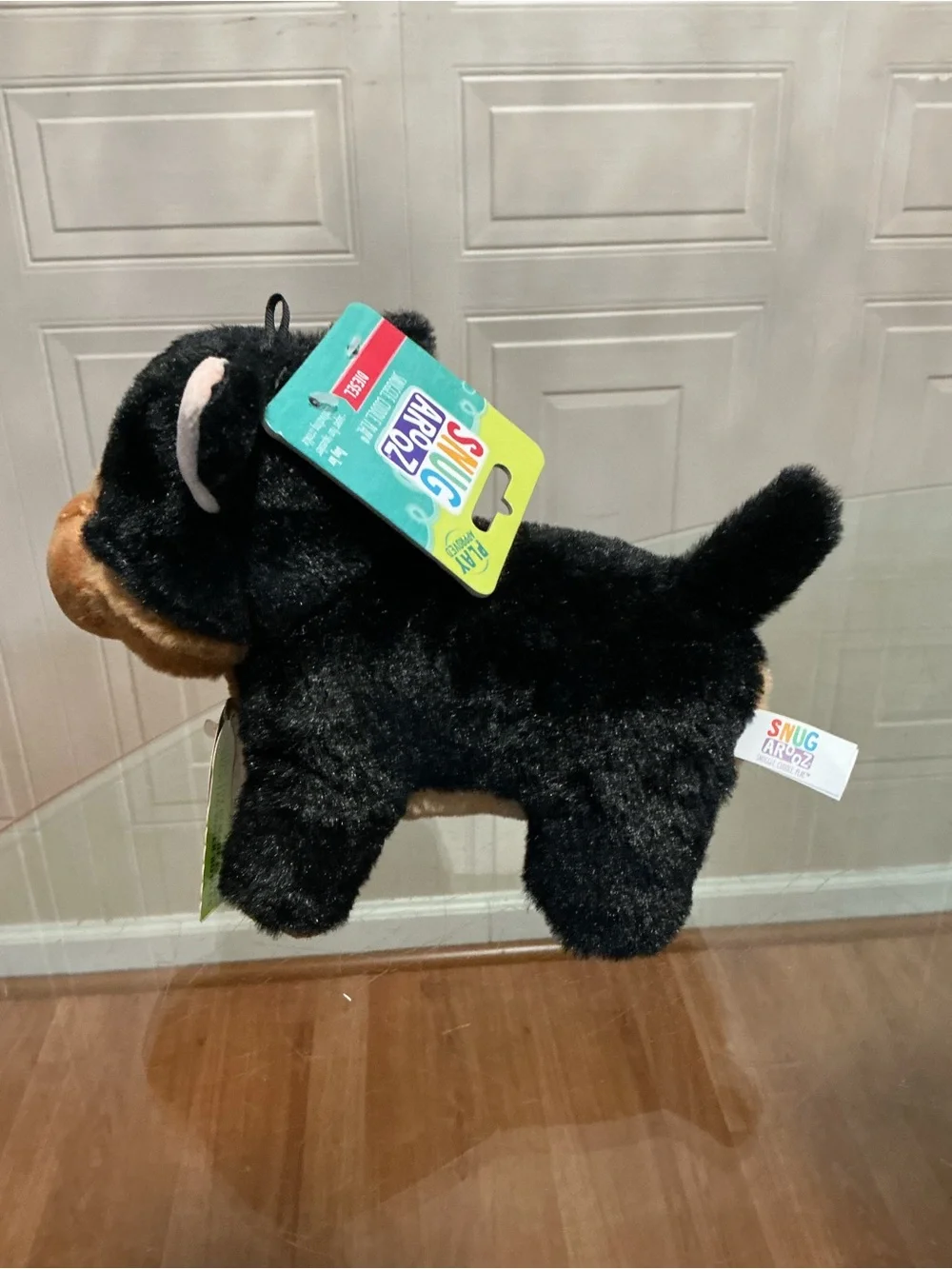 Brand New Snug Arooz, Doggie Diesel -8 ” With Clinker & Squeaker
